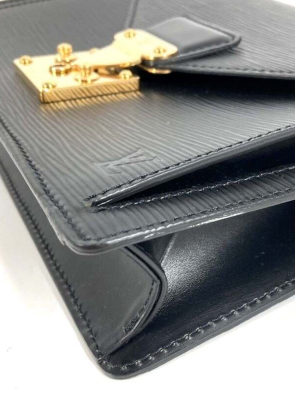 LV Noir Epi Leather Sellier Dragonne Clutch Pouchette EUC Like New! FRANCE 2004 - Picture 11 of 12
